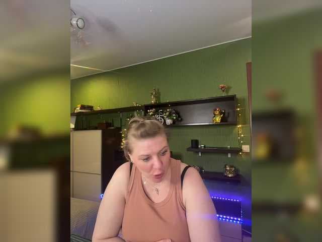 Veronika_Gold live cam