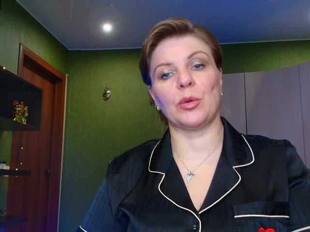 Veronika_Gold live cam