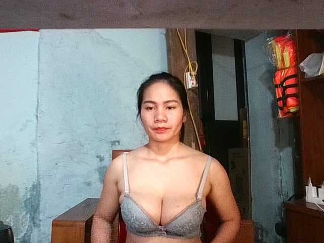 EllaShow93 live cam