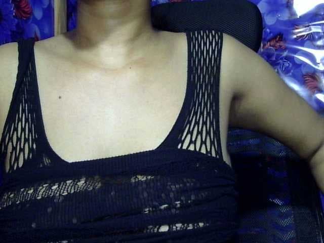 Nusrat-Mimi live cam
