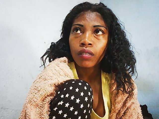 Honey699 live cam
