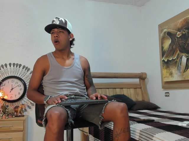 mr-stiven1 live cam