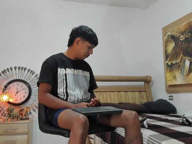 mr-stiven1 live cam