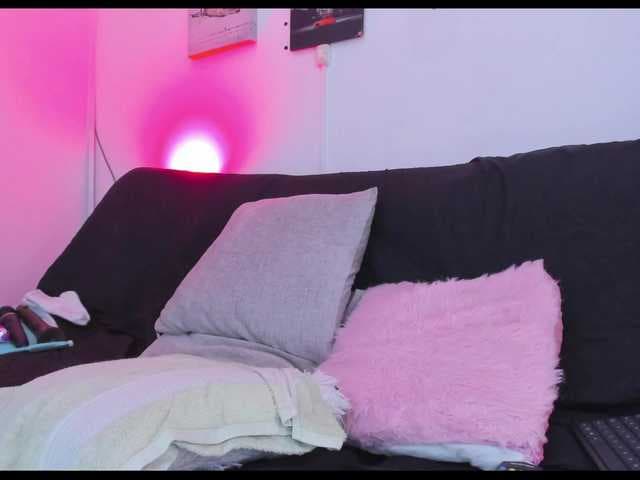 viktoria-davis live cam