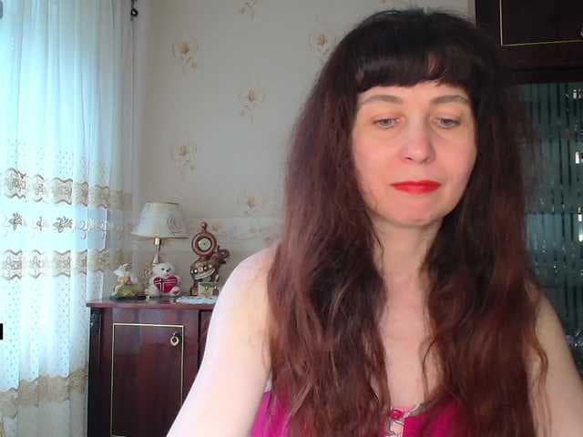 caroliiine live cam
