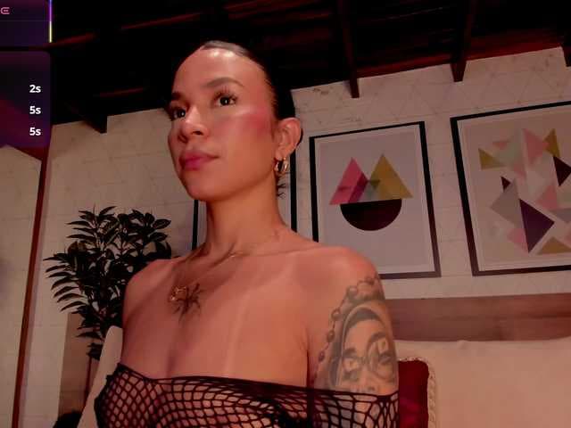LunaRuso live cam