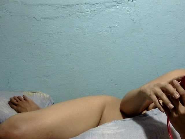 WildCumer025 live cam