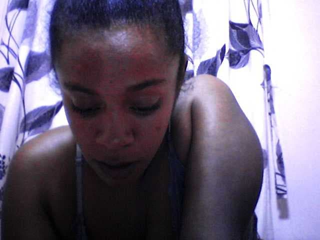 silviaLaBombe live cam
