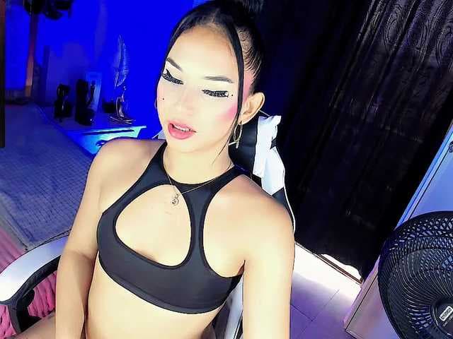 Gia21XXX live cam