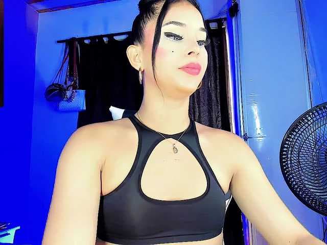Gia21XXX live cam