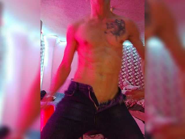 nymphomaniaXXX live cam