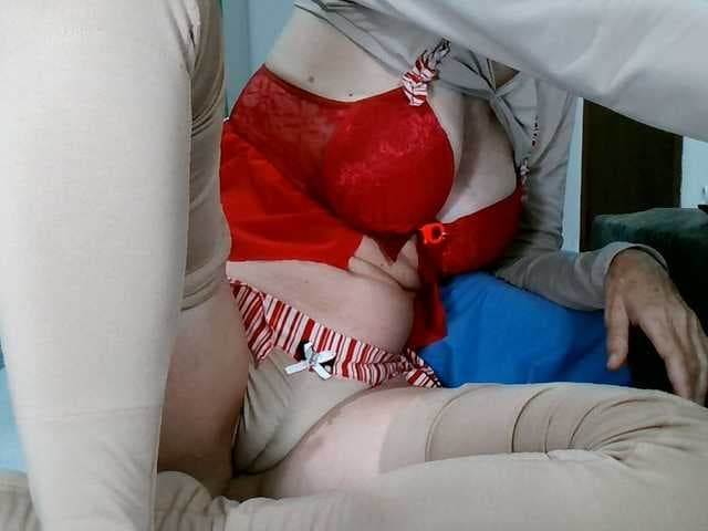 Carolsquirter live cam