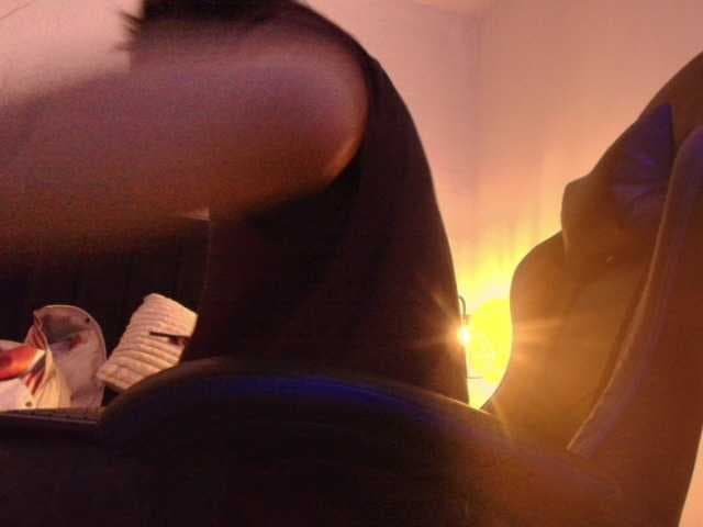 AxellKush live cam