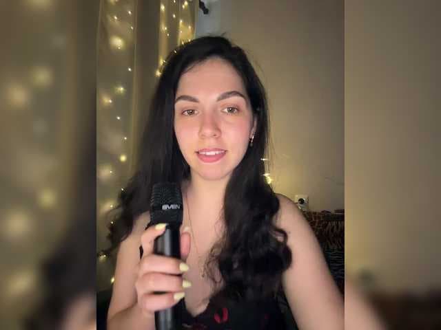 Vika19981 live cam