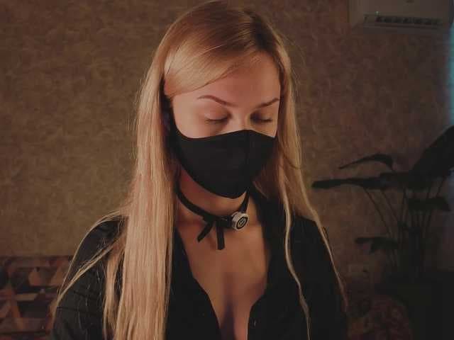 EternalOphelia live cam