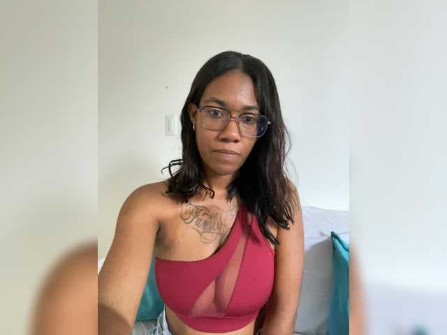 ReginaCorleone live cam