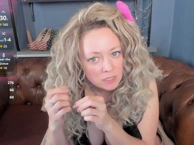 JessicaFoxie live cam