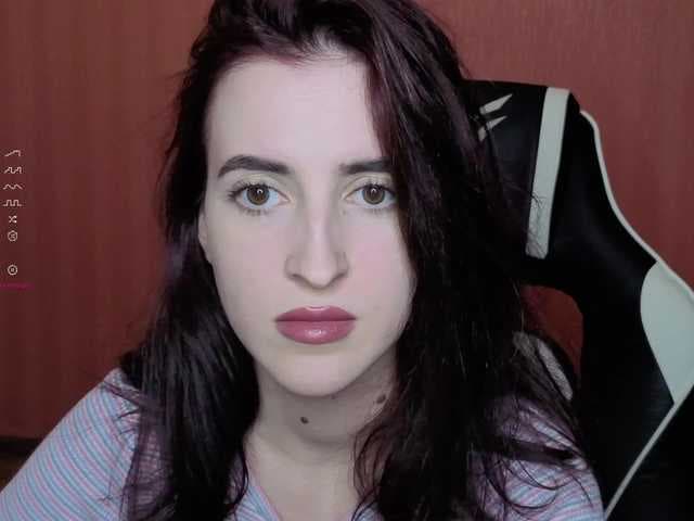 Valeritiio live cam on BongaCams