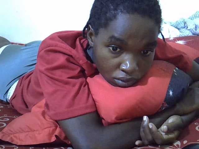 princess-scovia live cam
