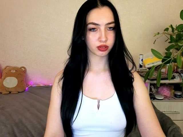 WildKittenX live cam