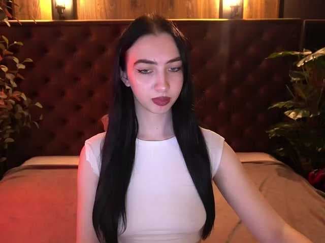 WildKittenX live cam