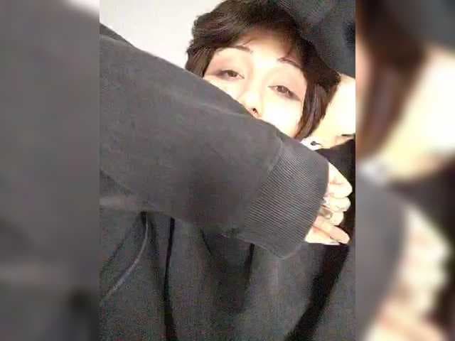 Tinablackkk live cam