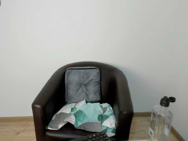 NicoleKateee live cam