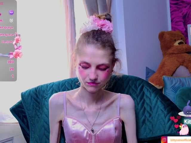 KittyRaine live cam