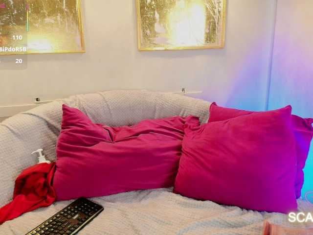 SCARLETTE04 live cam