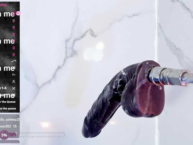 SarahiCamila live cam