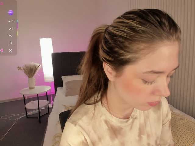 Vanessa-Walters live cam