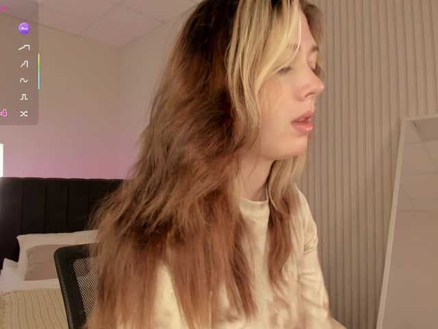 Vanessa-Walters live cam