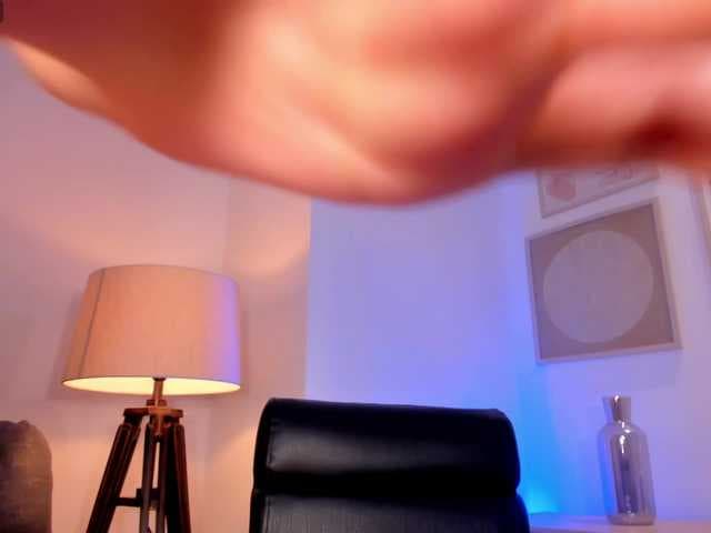 CandaseRussell live cam