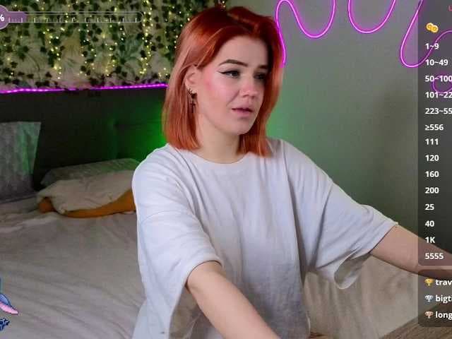 RedVelveten live cam