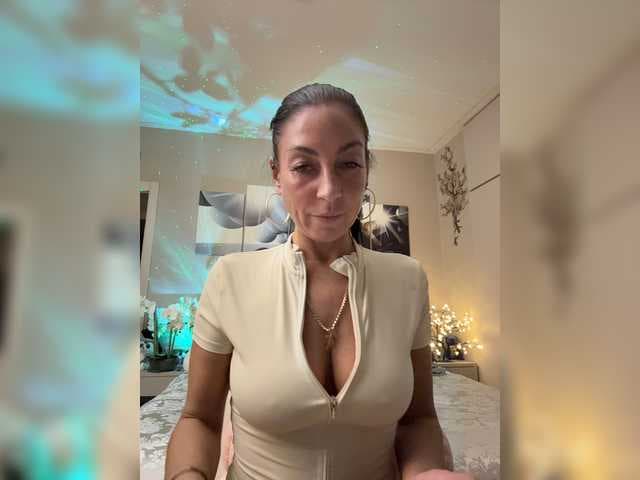 IrinkaGata live cam