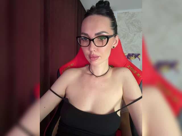 Anna-Dzhiganovna live cam