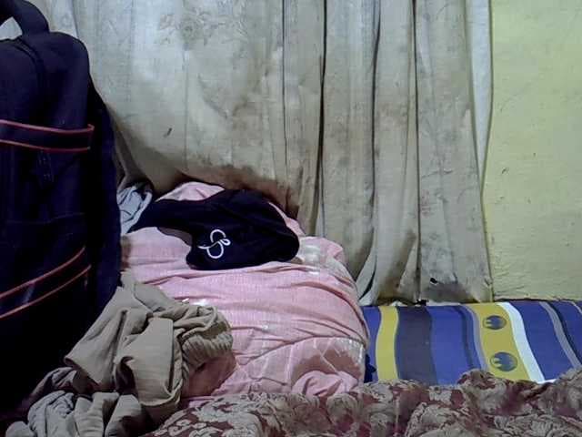 black-beauty live cam