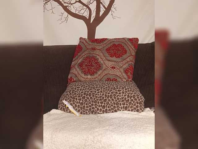 BEENCEE live cam