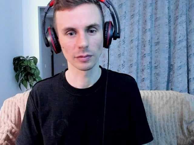 Kevin779977 live cam