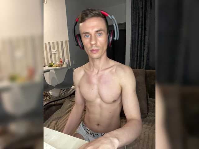 Kevin779977 live cam