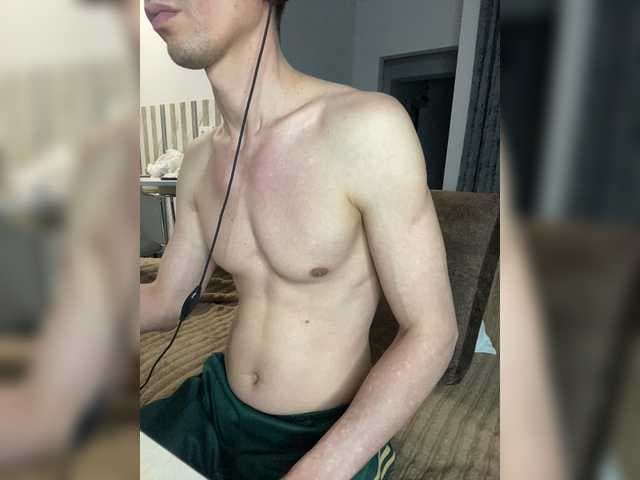 Kevin779977 live cam