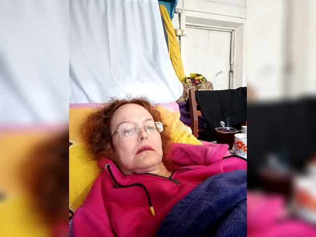 Madam-oss live cam