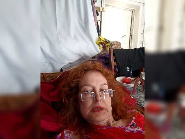 Madam-oss live cam