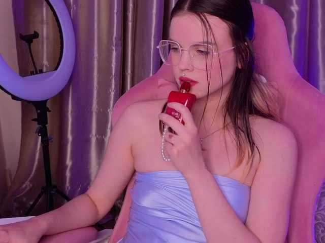 HannaCristal live cam