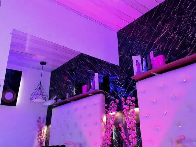KendallWods live cam on BongaCams