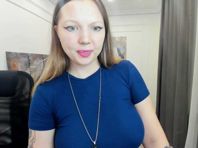 MariaRobinson live cam