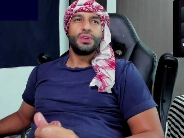 Handsoman11 live cam