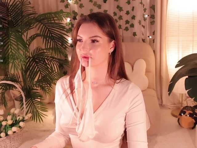 ShurshAnya live cam