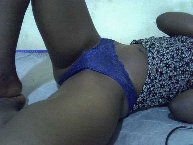 Sexyhanish live cam