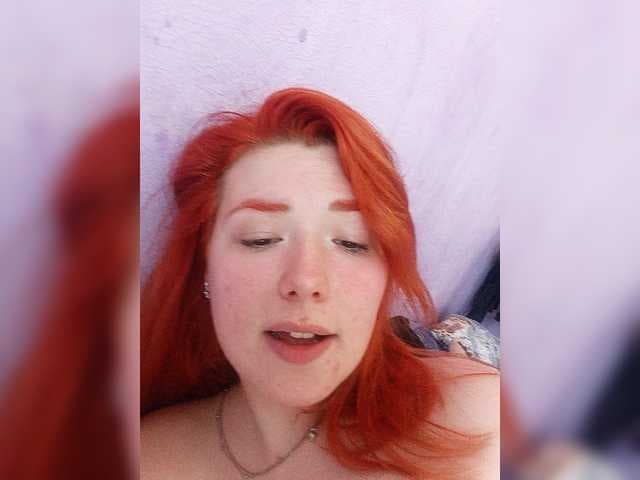 Horny-Lina live cam